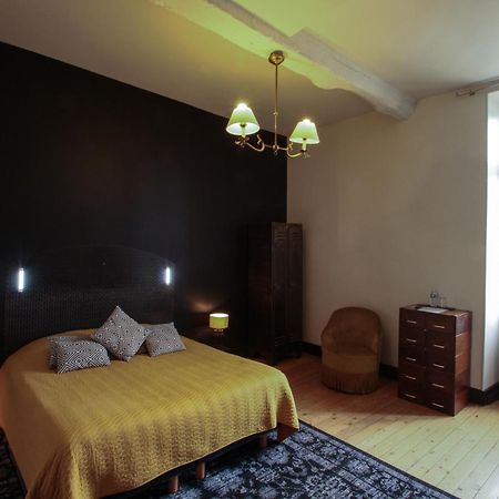Le Prieure Hotel Noyers Bagian luar foto