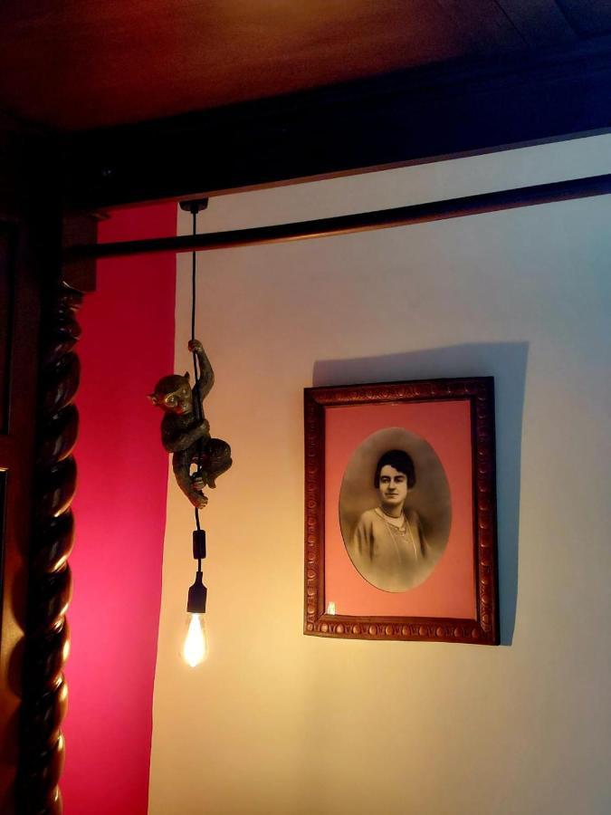 Le Prieure Hotel Noyers Bagian luar foto