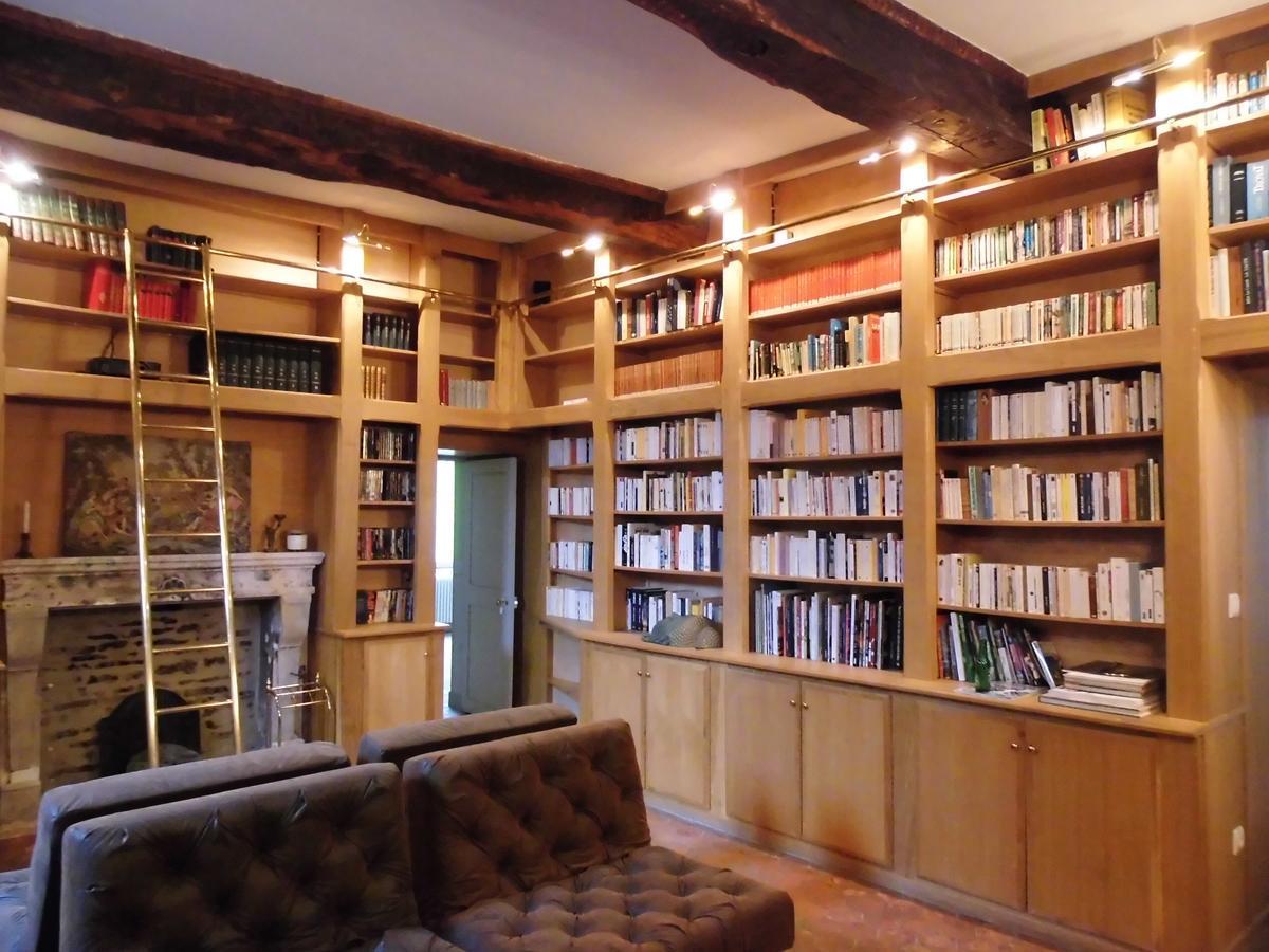 Le Prieure Hotel Noyers Bagian luar foto