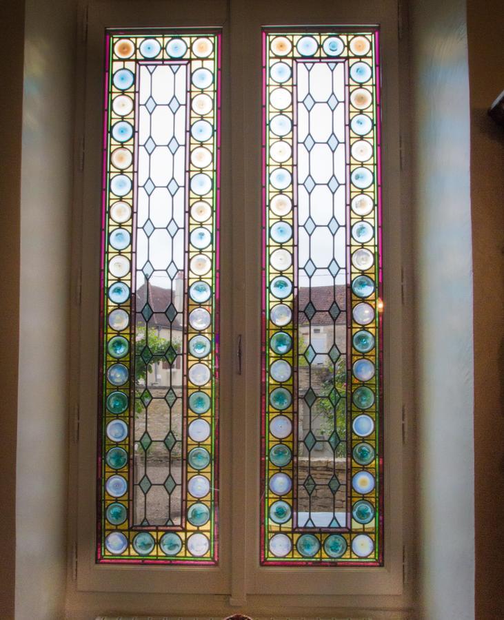 Le Prieure Hotel Noyers Bagian luar foto
