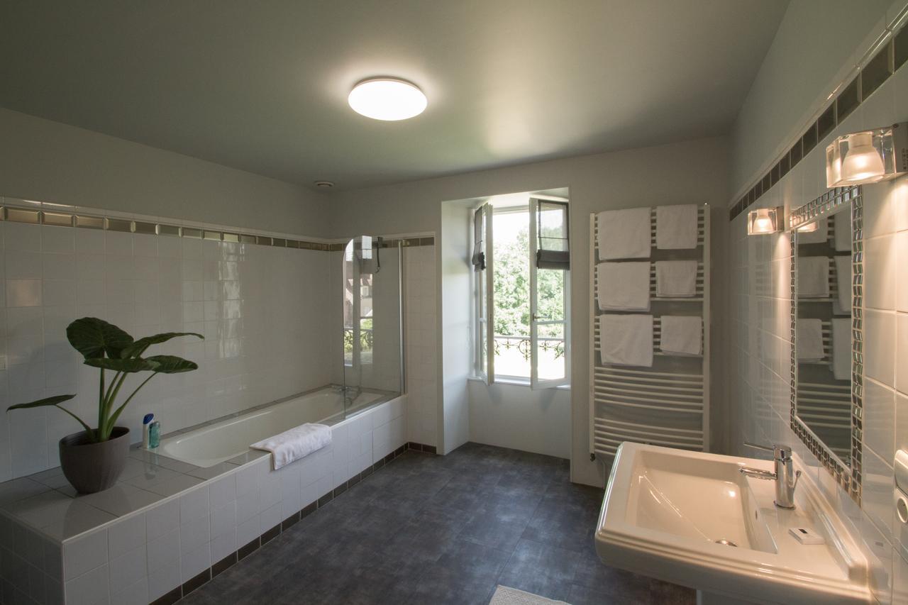 Le Prieure Hotel Noyers Bagian luar foto